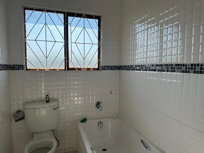 To Let 3 Bedroom Property for Rent in Mthata Eastern Cape